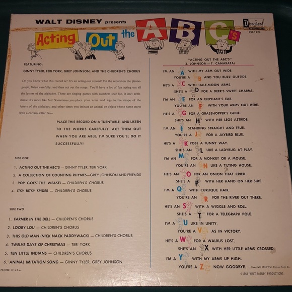 Walt Disney Presents ACTING OUT the ABC's LP 1962 - Picture 2 of 3